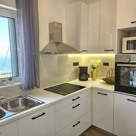 The And The View Apartment