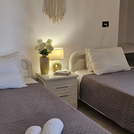 The And The View * Vlachata